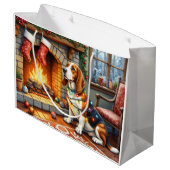 Basset Hound Fireplace with Christmas Lights Groot Cadeauzakje (Achterkant Gekanteld)