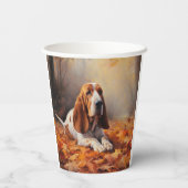 Basset Hound in herfstbladeren Herfst Inspire Papieren Bekers (Achterkant)