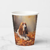 Basset Hound in herfstbladeren Herfst Inspire Papieren Bekers (Voorkant)