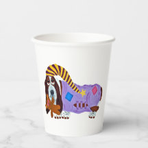Basset Hound in pyjama met teddybeer papieren beke