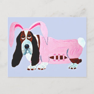 Basset Hound in roze konijnenpak Briefkaart