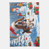 Basset Hound Kerst Feestelijke Sneeuwscène Theedoek (Verticaal)