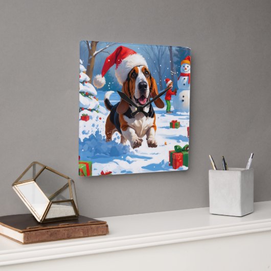 Basset Hound Kerst Feestelijke Sneeuwscène Vierkante Klok (Kantoor)