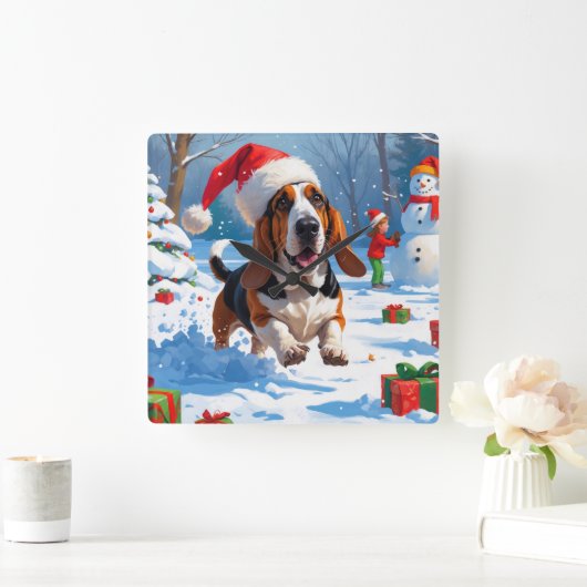 Basset Hound Kerst Feestelijke Sneeuwscène Vierkante Klok (Huis)