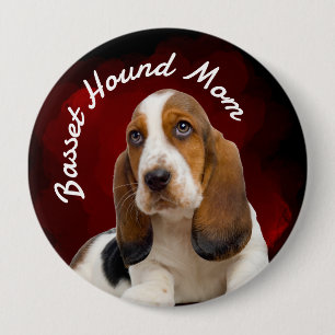 Basset Hound Mam met rode achtergrond Button
