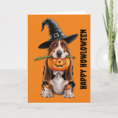 Basset hound met heksenhut en pompoen kaart (Voorkant)