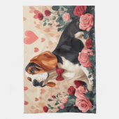 Basset Hound met Rozen - Valentijnsdag Theedoek (Verticaal)