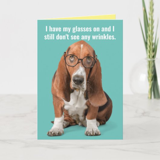 Basset Hound No Wrinkles Complimentary Birthday Kaart (Voorkant)