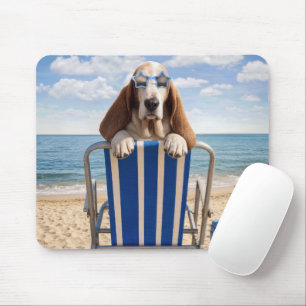 Basset Hound op strandstoel Muismat