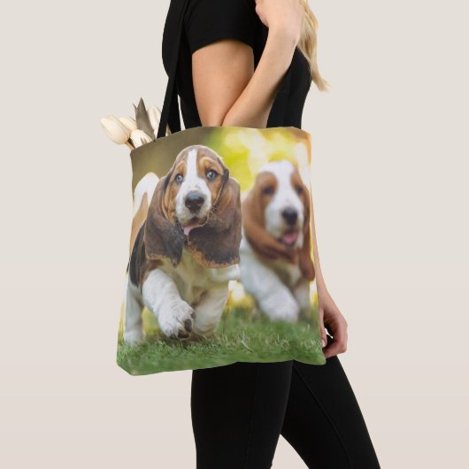 Basset Hound Puppies actief Tote Bag (Dichtbij)