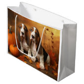 Basset Hound Puppy Herfst Verrukking Pompoen Groot Cadeauzakje (Voorkant Gekanteld)