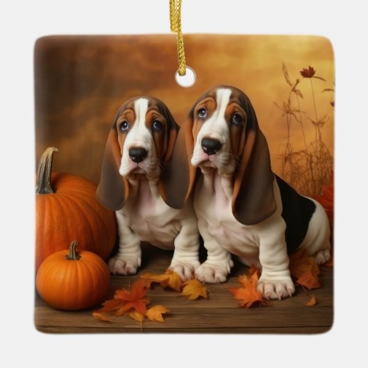 Basset Hound Puppy Herfst Verrukking Pompoen Keramisch Ornament (Voorkant)