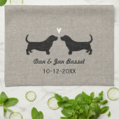 Basset Hound Silhouettes met hart Theedoek (Gevouwen)