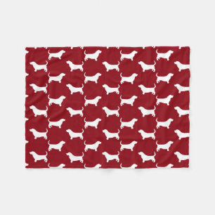 Basset Hound Silhouettes Pattern Red en White Fleece Deken