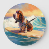 Basset Hound Strand Surfen Schilderij Grote Klok (Voorkant)