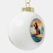 Basset Hound Strand Surfen Schilderij Keramische Bal Ornament (Links)
