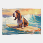 Basset Hound Strand Surfen Schilderij Theedoek (Horizontaal)