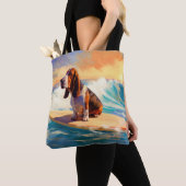 Basset Hound Strand Surfen Schilderij Tote Bag (Dichtbij)