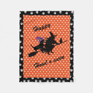 Basset Hound Witch Halloween Fleece Blanket Deken