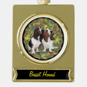Basset Hound Wreath Verguld Banner Ornament (Voorkant)