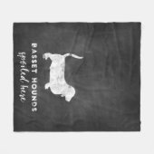 Basset Hounds hier  Chalkboard Fleece Deken (Voorkant (Horizontaal))