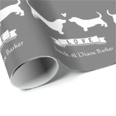 Basset Hounds Weddenaar met aangepaste tekst Cadeaupapier (Rol Hoek)
