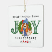 Bassett Hounds brengen vreugde Keramisch Ornament (Links)