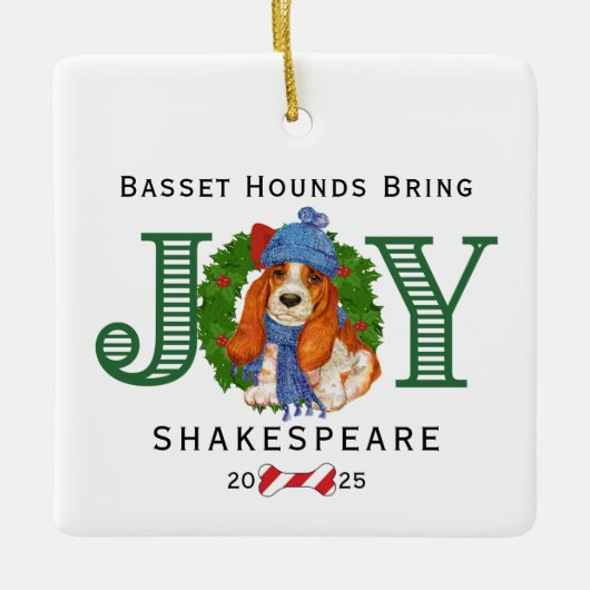 Bassett Hounds brengen vreugde Keramisch Ornament (Voorkant)