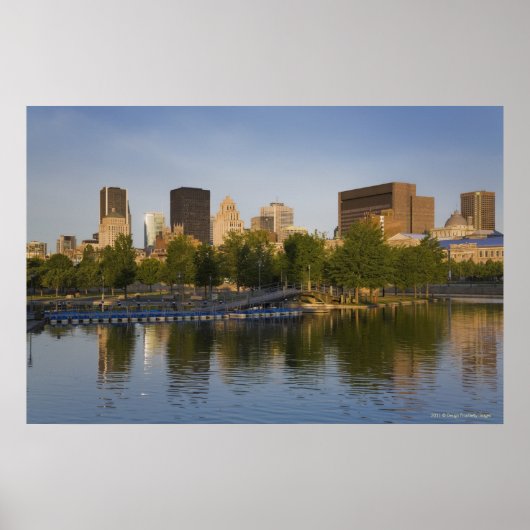 Bassin van de Bonsecours in de oude haven van het  Poster (Voorkant)