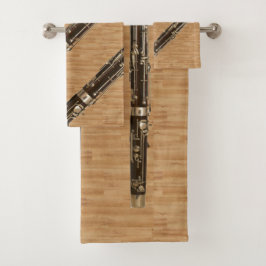 Bassoon Ensemble on Wood Grain Kijk Bad Handdoek