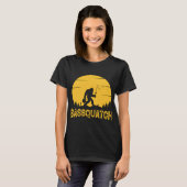 Bassquatch T-shirt (Voorkant volledig)
