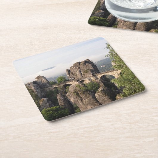 Bastei-brug in het onderzetter Saxon-Zwitserland (Schuin)
