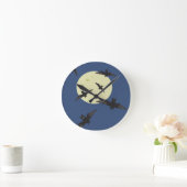 Bat flying in the moon ronde klok (Huis)