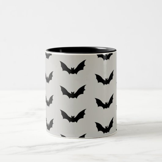 Bat Flying Spooky Halloween-patroon Tweekleurige Koffiemok (Center)