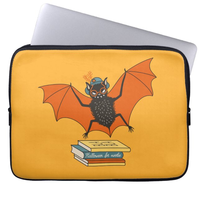 Bat Granny Book Lover Laptop Sleeve (Voorkant)