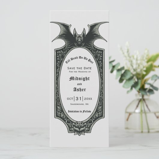 Bat Halloween tot de dood ons deel sparen de datum Kaart (Staand voorkant)