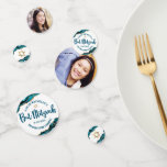 Bat Mitzvah 2 Foto Turquoise Agate Gold Script Confetti<br><div class="desc">Voeg wat extra stijl toe aan je favoriete feestje van Bat Mitzvah met deze aanpasbare tafelconfetti! Diep turquoise blauwe scripttypografie en een faux gouden ster van David bedekken een schone, witte achtergrond met turquoise blauwe agaatstenen geaccentueerd met faux gouden aders aan één kant. De foto van jouw Bat Mitzvah staat...</div>