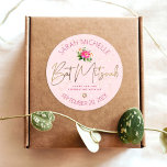 Bat Mitzvah Bloemen Roze Waterverf Goud Script Ronde Sticker<br><div class="desc">Wees trots, verheug je en vier deze mijlpaal van je favoriete Bat Mitzvah wanneer je deze geavanceerde, gepersonaliseerde sticker gebruikt! Een chique, prachtige, hete roze bloemige waterverf, faux gouden folie script typografie en Star of David, evenals moderne stoffige rozen sans serif type overlay een zacht roze & confetti stippen achtergrond....</div>