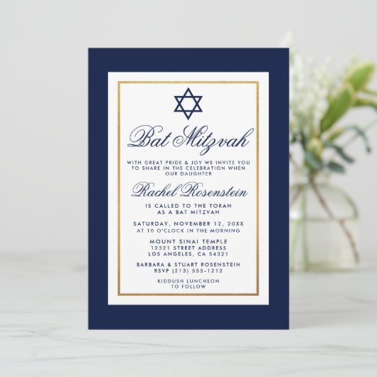 Bat Mitzvah Blue en White Stripes Invitation Gold Kaart (Staand voorkant)