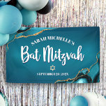Bat Mitzvah Bold Agaat Goud Turquoise Ombre Script Spandoek<br><div class="desc">Wees trots, verheug je en laat deze mijlpaal van je favoriete Bat Mitzvah zien! Hang deze coole, unieke, moderne, gepersonaliseerde banner op om haar speciale dag aan te vullen. Witte kalligrafie script, vet wit sans serif typografie, en een faux gold Star of David overlay een diep turquoise blauwgroen blauw ombre...</div>