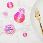 Bat Mitzvah Bold Boho Retro Roze Oranje Gradient Confetti<br><div class="desc">Voeg wat extra stijl toe aan je favoriete feestje van Bat Mitzvah met deze aanpasbare tafelconfetti! Leuke, trendy, gedurfde donkerroze en paarse typografie met moderne sans serif typografie overlay een achtergrond van pop licht sinaasappel en roze ombre gradiënt stralen met witte stippen aan één kant. Een witte davidster overlays een...</div>