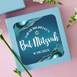 Bat Mitzvah Bold Turquoise Gouden Agaat Ombre Scri Vierkante Sticker<br><div class="desc">Wees trots, verheug je en laat deze mijlpaal van je favoriete Bat Mitzvah zien! Gebruik deze coole, unieke, eigentijdse, gepersonaliseerde sticker om haar speciale dag te vervolledigen. Witte kalligrafie script, vet wit sans serif typografie, en een faux gold Star of David overlay een diep turquoise blauwgroen blauw ombre achtergrond met...</div>