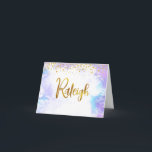 Bat Mitzvah Gold Script Paarse aangepaste naam Ral Bedankkaart<br><div class="desc">Zorg ervoor dat uw favoriete Bat Mitswa shows haar waardering voor iedereen die haar mijlpaal evenement ondersteund! Stuur deze prachtige, moderne, gepersonaliseerde bedankbriefje. Sprankelend faux gouden folie handgeschreven script en kleine glitter stippen bedekken een lichte paarse waterverf achtergrond. Gegarandeerd een stijlvol tintje aan haar correspondentie! Bijpassende en coördinerende uitnodigingen, enveloppen,...</div>