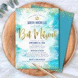 Bat Mitzvah Gold Turquoise Waterverf 2 Venue Chic Kaart<br><div class="desc">Wees trots, verheug je en laat deze mijlpaal van je favoriete Bat Mitzvah zien! Stuur deze prachtige, moderne, gepersonaliseerde uitnodiging voor een evenement om te onthouden. Sparkly faux gouden folie script, glitter stippen. Star of David en typografie script bedekken een turquoise blauwe waterverf achtergrond. Personaliseer de aangepaste tekst met uw...</div>