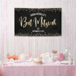 Bat Mitzvah Modern Black Gold Foil Glitter Script Spandoek<br><div class="desc">Wees trots, blij en toon deze mijlpaal van je favoriete Bat Mitzvah! Hang deze verbluffende, moderne, stijlvolle, gepersonaliseerde banner op om haar speciale dag aan te vullen. Een ongekend, gouden faux folie kalligrafie script en confetti glitter stippen bedekken een verfijnde, dramatische zwarte achtergrond. Personaliseer de douanetekst met de naam en...</div>