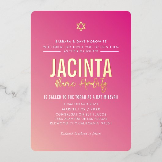BAT MITZVAH moderne ster heldere roze gradiënt gou Folie Uitnodiging (Voorkant)