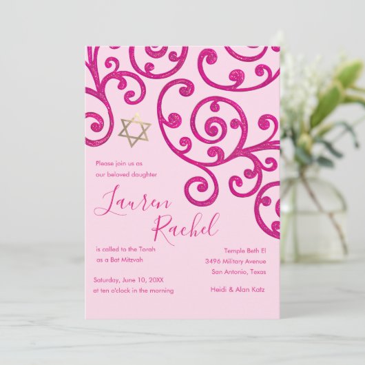 Bat Mitzvah Scroll Patroon Roze uitnodiging (Staand voorkant)