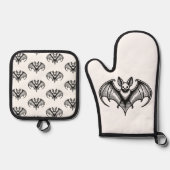 Bat Patterned Oven Mitt and Pot Holder set (Voorkant)