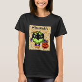 Bat Pickle | Funny Halloween Pickle T-shirt (Voorkant)
