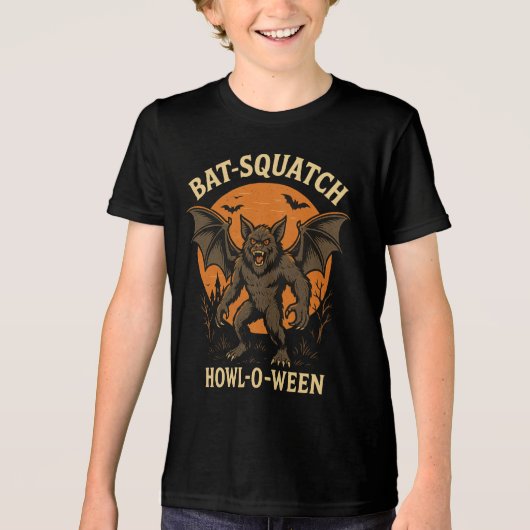 Bat-Squatch Howl-O-Ween Halloween T-Shirt - Crypti (Voorkant)